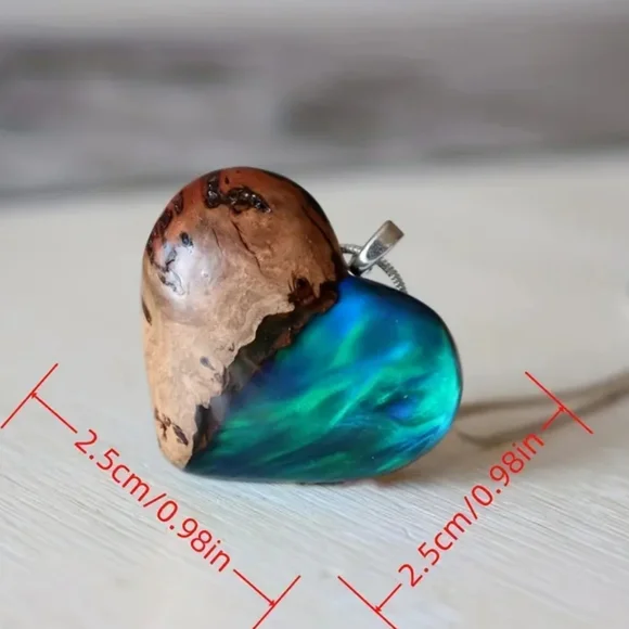 Natural Scenery pendant Heart turquoise and Sand Color Pendant Necklace - Picture 4 of 9